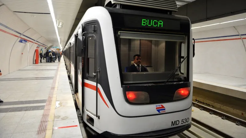 19 Mayıs 2025 Pazartesi günü İzmir'de metrolar ücretsiz mi? 19 Mayıs Atatürk'ü Anma, Gençlik ve Spor Bayramı'nda İzmir'de metro ücretli mi?