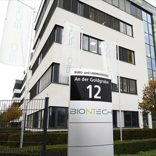 BioNTech, 11,1 milyar dolarlık anlaşma imzaladı 
