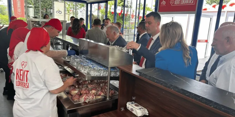 Bir şehirde daha açıldı! 4 çeşit yemek 70 tl