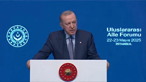 Cumhurbaşkanı Erdoğan: Aileyi savunmak insanı savunmaktır