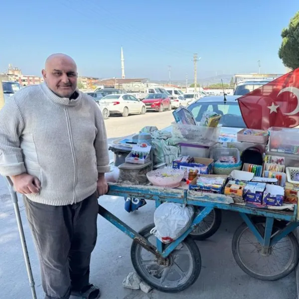 Somalı Oyuncakçıdan Duygulandıran Hareket: 8 Yıldır Bedava!