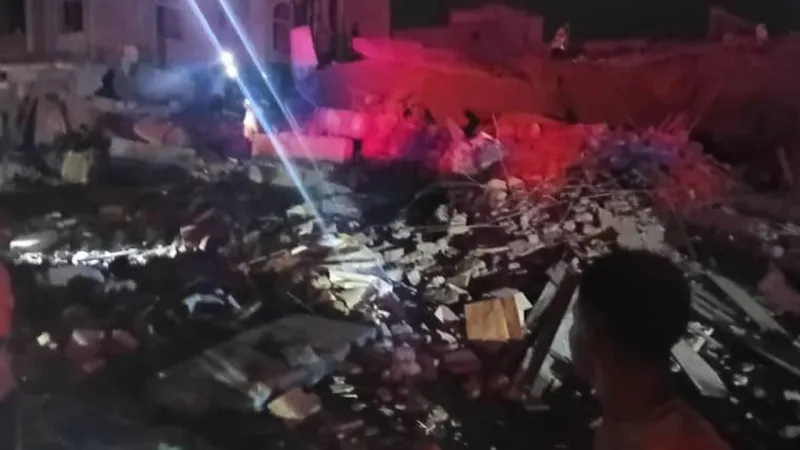 ABD Yemen'i Vurdu: Yerleşim Yerinde Katliam!