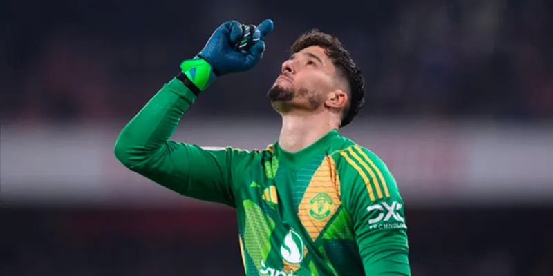 Altay Bayındır Şoku! Manchester United'da Neler Oluyor?