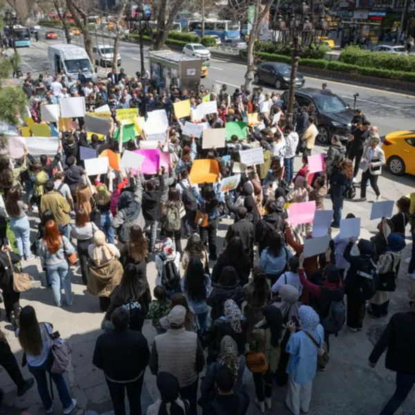Atanamayan Öğretmenler Ankara'yı Salladı! MEB Önünde Büyük Protesto