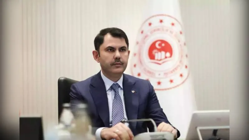 İstanbul Depremi: 12 Bina Boşaltıldı! Bakan Kurum'dan Kritik Açıklama