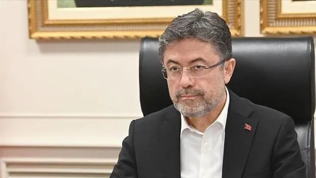 Don Vuran Ağaçlara Ne Yapmalı? Bakan Yumaklı'dan Kritik Budama Uyarısı!