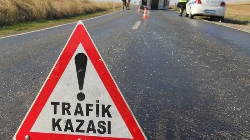 Edirne'de Beton Mikseri Devrildi! Sürücü Yaralı Kurtuldu