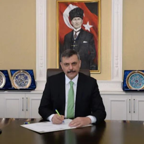 Erzurum Valisi'nden Oğlu Hakkında Şok Açıklama! Neler Oluyor?