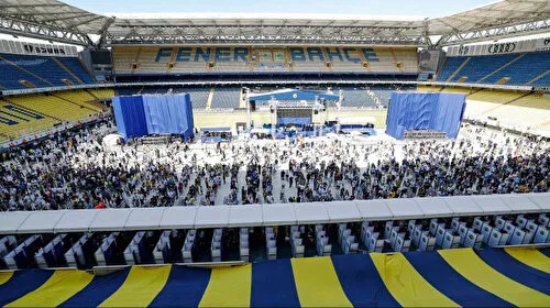 Fenerbahçe'de İmza Şoku! Ali Koç Görevden mi Alınacak?