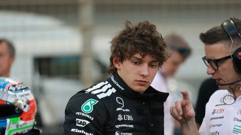 F1 Bahreyn'de Başladı! Sakhir'deki Yarışta Neler Oldu?