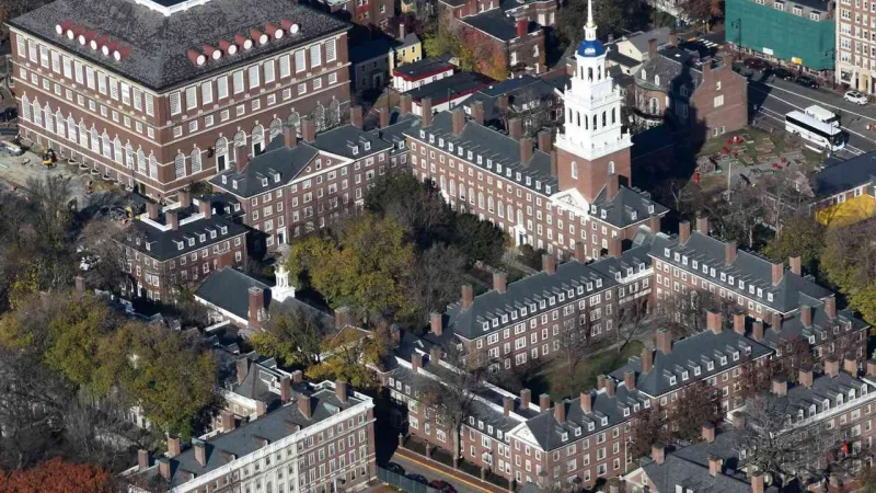 Harvard Üniversitesi 8,7 milyar dolarlık bağış için soruşturma altında