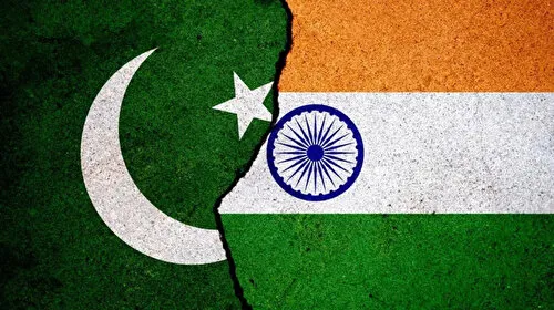 Sınırda Gerilim! Pakistan'dan Hindistan'a Topçu Ateşi Mi?