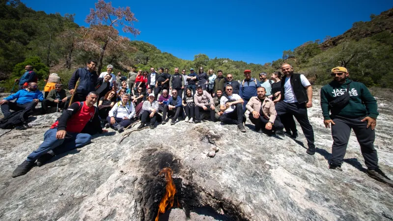 Kemer'de Turizm Ateşi Yandı! Olimpos'tan Çıralı'ya Destansı Yürüyüş