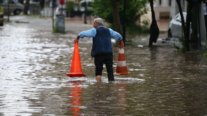 Meteoroloji Alarm Veriyor! Hava Durumu Kabusu Devam Edecek Mi?