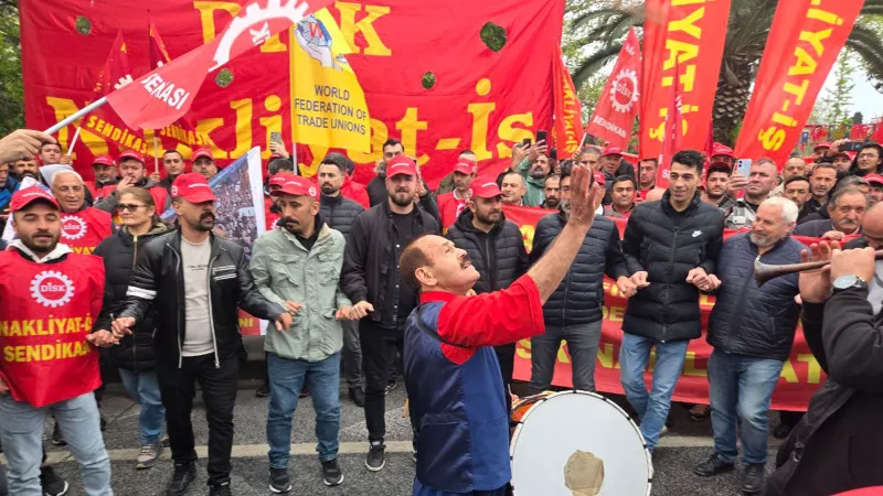 Nakliyat-İş'ten 1 Mayıs Coşkusu: Saraçhane Meydanı İnledi!