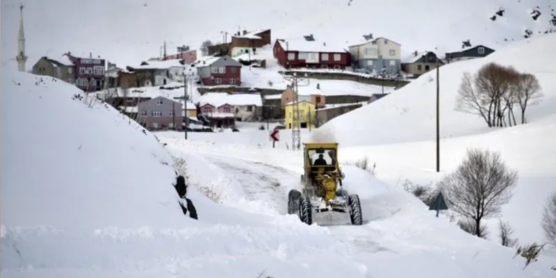 Doğu'da Kar Esareti! Erzurum, Kars, Erzincan Beyaza Büründü