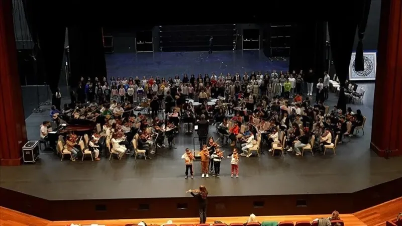 23 Nisan'da Müzik Ziyafeti! Yeni Orkestra ve Koro İlk Konserini Veriyor