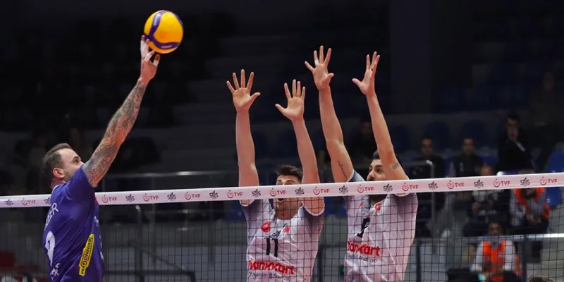 Ziraat Bankkart Fırtınası! Finalde Rakip Kim?