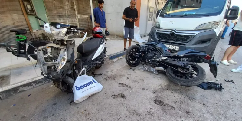 Otomobil dehşeti! 2 motosikleti biçti, Manisa karıştı!