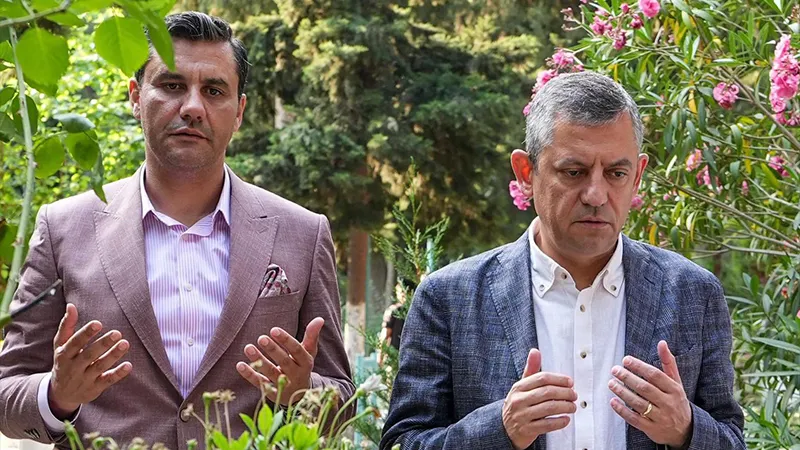 Özgür Özel'den Acı Kayıp: Kalbimin Yarısını Kaybettim!