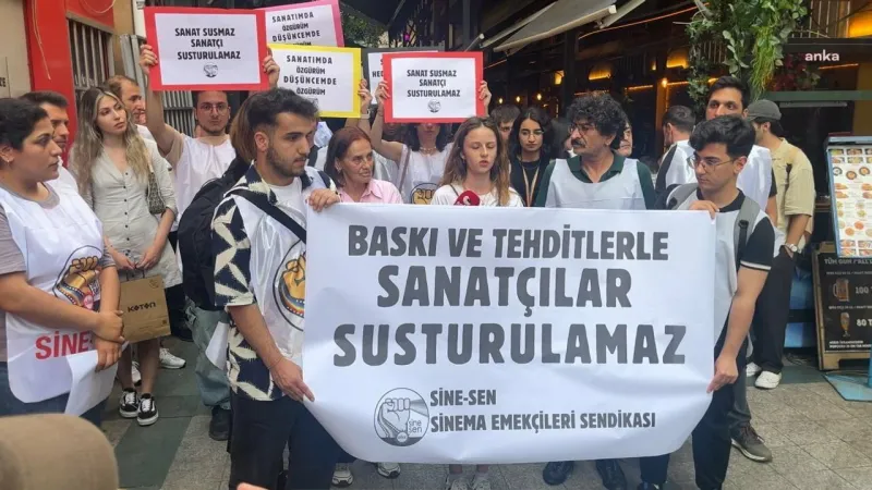 Yönetmen Ecre Bayrak'a Saldırı! Sine-Sen'den Sert Tepki